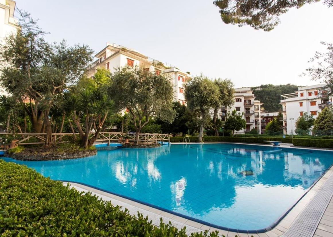 Virginia'S Guest House Sorrento Luaran gambar