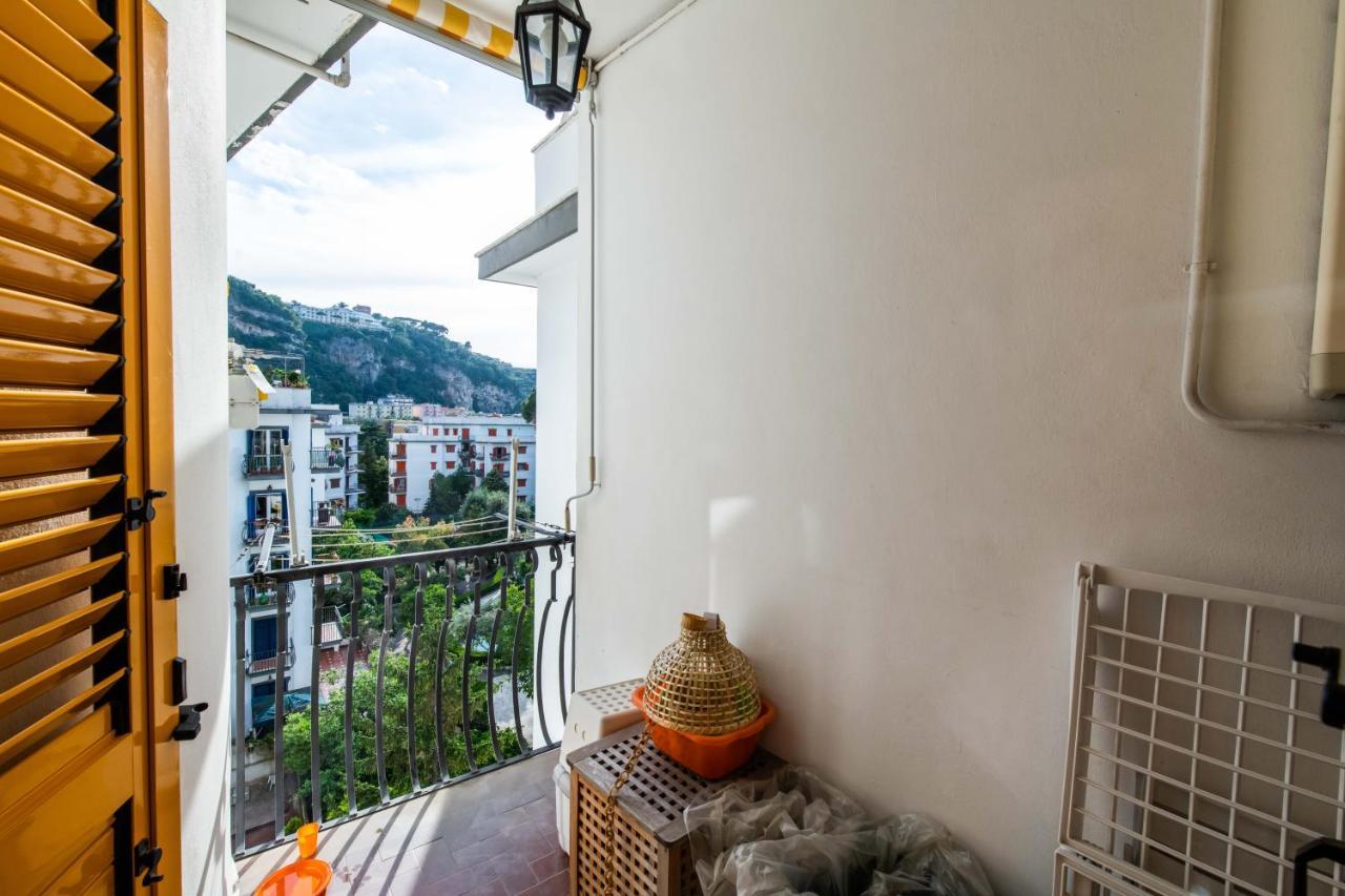 Virginia'S Guest House Sorrento Luaran gambar